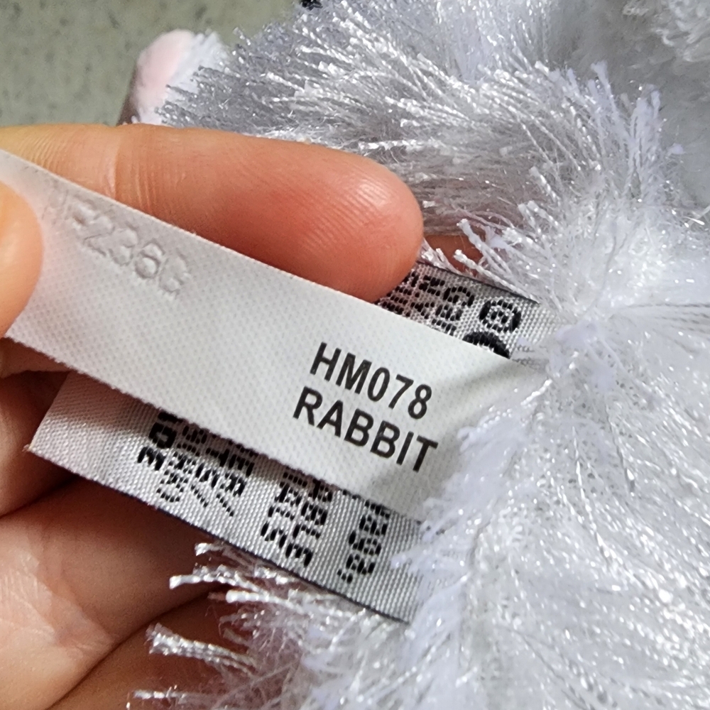 Webkinz - Rabbit HM078 - Picture 5 of 5